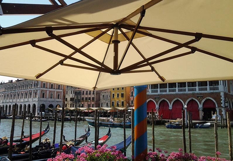 Ombrelloni Swing reatraibili Gaggio - Venezia